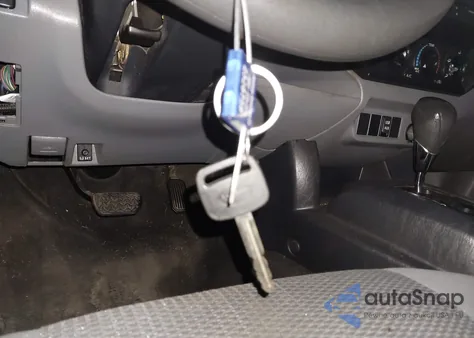 2013 Toyota Tacoma z USA, uszkodzony, nr VIN 5TFNX4CN2DX024250